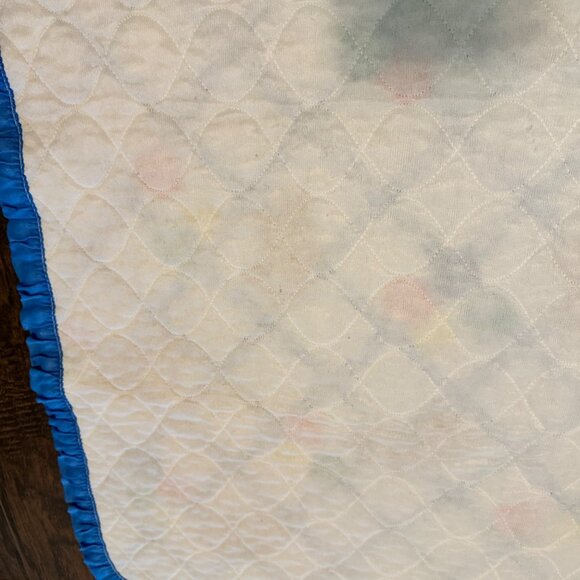 Baby Quilt WithTeddy Bears Colorful Balloons Hand-Stitched Blue Border 36" x 28" - Picture 8 of 8